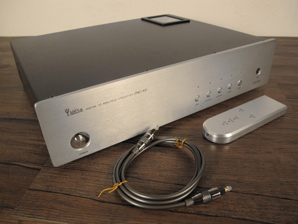 YAQIN DIGITAAL ANALOOG CONVERTER DAC-K9